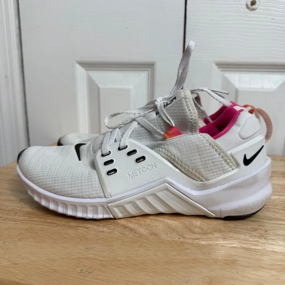Nike Free Metcon 3 Size 7.5 White Pink Training Gym Shoes CD8526-100 Athleisure